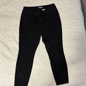 Women's Black Jeans
